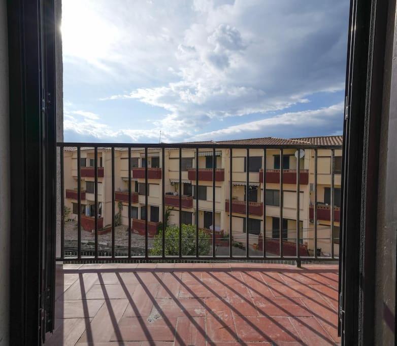 Bonito Apartamento Equipado, Cerca De La Playa Empuriabrava Buitenkant foto
