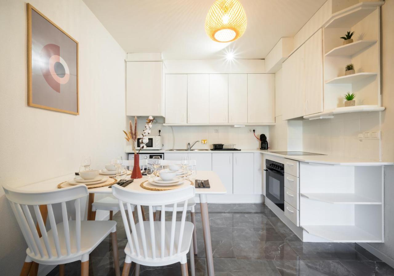 Bonito Apartamento Equipado, Cerca De La Playa Empuriabrava Buitenkant foto